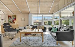 Three-Bedroom Holiday Home In Middelfart