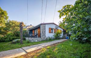 Nice Home In Brsec With Wifi