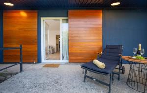 Nice Home In Brsec With Wifi 