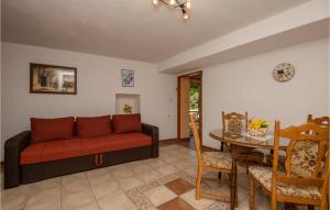 2 Bedroom Nice Home In Baska Voda 