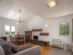 Countryside villa in Polaca with private pool