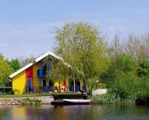 Skandinavisches Ferienhaus am See - Geeste