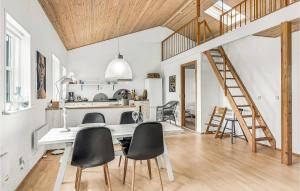 Gorgeous Home In Sydals With Wifi