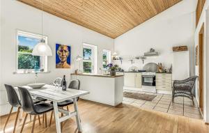 Gorgeous Home In Sydals With Wifi