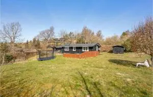 Nice Home In Knebel With Kitchen - Ørby