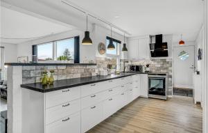 3 Bedroom Nice Home In Nordborg