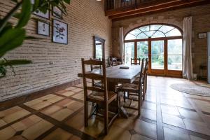 Maisons de vacances La Maison de l'ecolieu du Turc - Piscine partagee : photos des chambres
