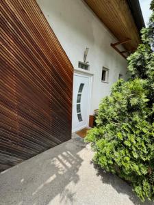 Cozy flat near Tivoli park with free parking 