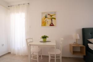 Apartments & Rooms Petra