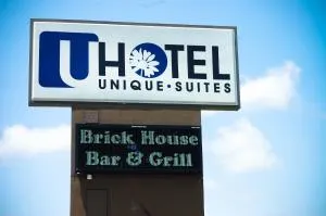 Unique Suites Hotel - Mattoon