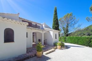 B&B / Chambres d'hotes B&B Villa Chante Coucou : Studio - Vue sur Montagne