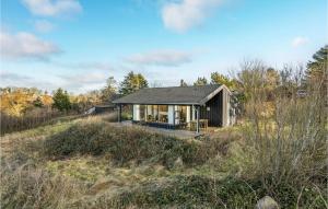 3 Bedroom Lovely Home In Knebel