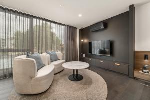 Braddon Studio with BBQ Area