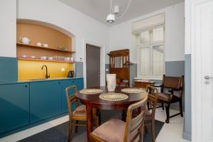 Św Jana Street - Main Square Apartment