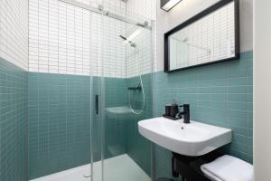 Św Jana Street - Main Square Apartment