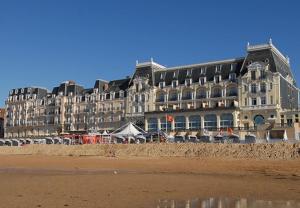 Appartements Port-Guillaume, residence de vacances avec mer & piscine : photos des chambres