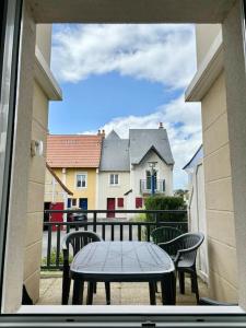 Appartements Port-Guillaume, residence de vacances avec mer & piscine : photos des chambres