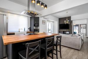 Emerald City Apartment