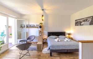 Appartements Mont-Lac - Free parking - By a park - Mountain view - near lake : photos des chambres