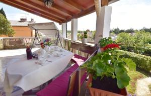 Appartement in Savudrija mit Großer Terrasse