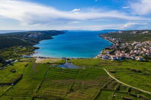 APARTMENT LEO NOVALJA