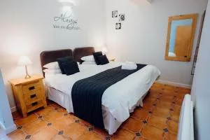 Gardeners Cottage - Lydstep