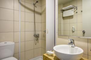 Twin/Double Room room in Marin Dream Hotel