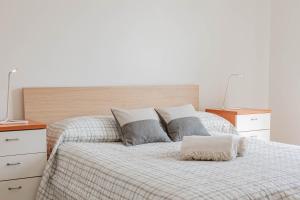 H11 CASA DEL SOLE Parcheggio - Vista mare