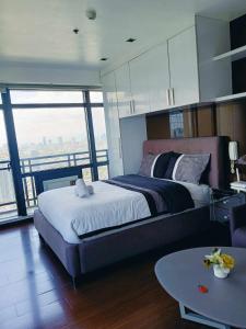 Studio & 1 Bedroom - Poblacion Makati