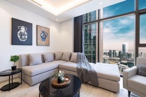 SmartStay at Paramount Tower - Sea and Downtown Views - Infinity Pool - Modern Luxury Residences