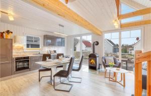 2 Bedroom Nice Home In Zerpenschleuse