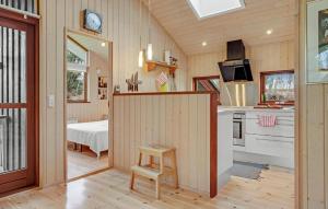 Amazing Home In Spøttrup With Kitchen