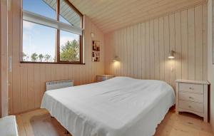 Amazing Home In Spøttrup With Kitchen