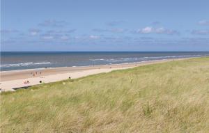 Stunning Apartment In Schagerbrug