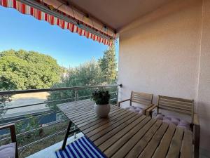 Spacious Apt in Tisno Near Garden Resort – 4 Min