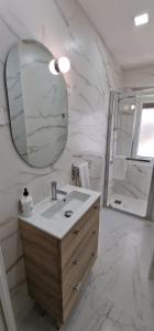 Gijón Inolvidable - 3 Hab baño y aseo - VUT-5943-AS