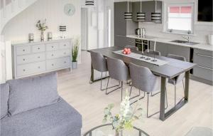 Nice Home In Zerpenschleuse With Sauna