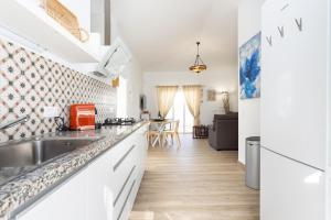 Villa de la Sombra a la Luz