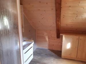 Nähe Talstation Turracher Höhe, Ferienwohnung in urigem Holzhaus