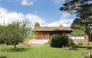 Two-Bedroom Holiday Home In Nattraby - Bredavik