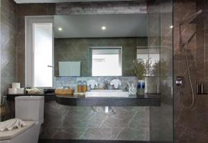 Villa Namaste 7 Bedroom Fully Staffed Seaview Villa