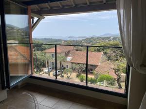 Appartements Favoloso appartamento vista panoramica mare e colline : photos des chambres