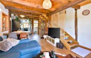 Lovely Home In Starcevljani