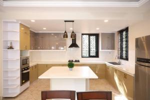 1-6 BHK Palatial Convertible Independent Villa 12 min Drive To Varca Beach