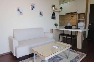 Spacious 2BR at Grand Asia Afrika Apartment By Travelio
