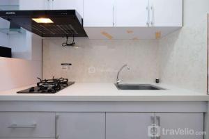 Nice and Comfy Studio at Springlake Summarecon Apartment By Travelio