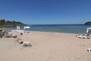 Menada Apartment in Vris