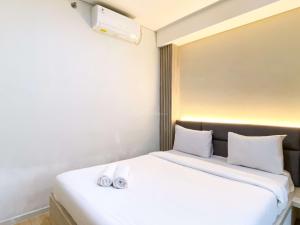 Good and Modern 2BR Daan Mogot City Apartment By Travelio