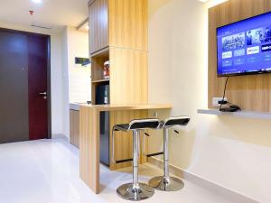 Nice and Cozy Studio at Pollux Chadstone Apartment By Travelio