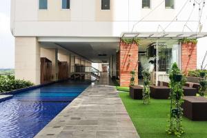 Good Choice and Strategic Studio Apartment B Residence near ICE BSD By Travelio